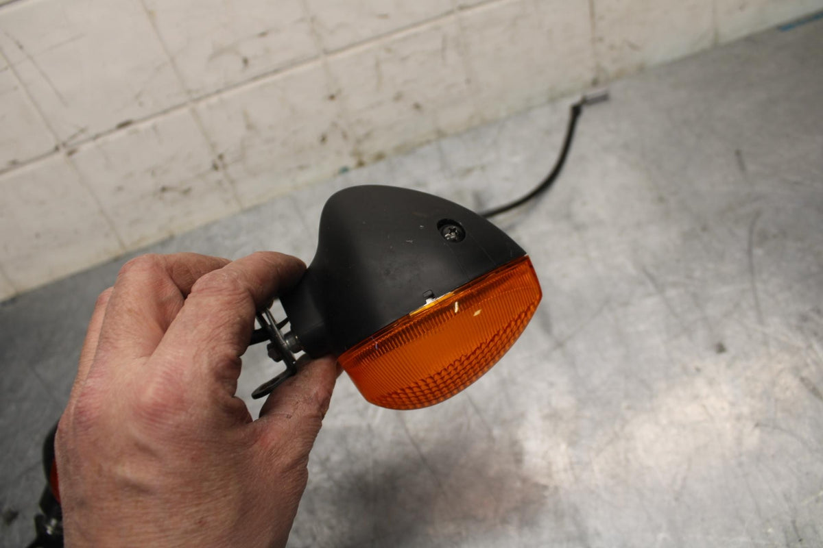 18-21 YAMAHA XSR700 REAR LEFT RIGHT TURN SIGNALS LIGHT INDICATORS