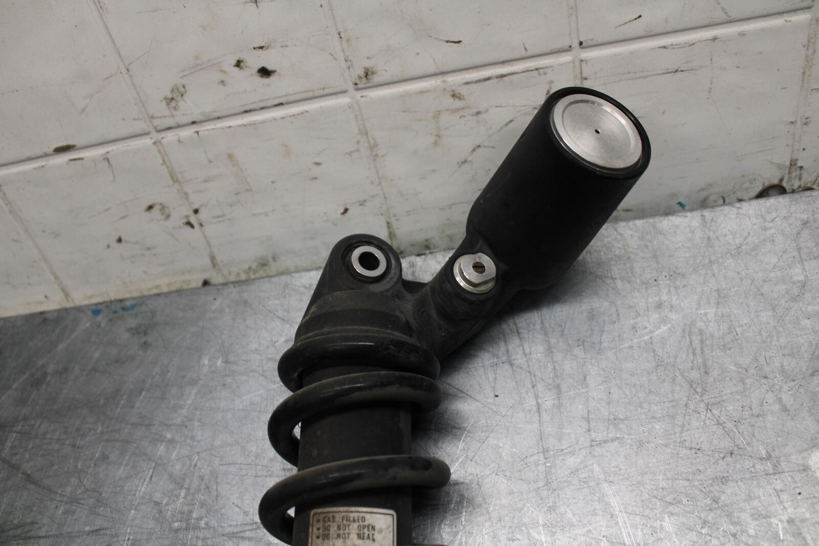 09-12 HONDA CBR600RR REAR BACK SHOCK ABSORBER SUSPENSION 52400-MFJ-305 BB450