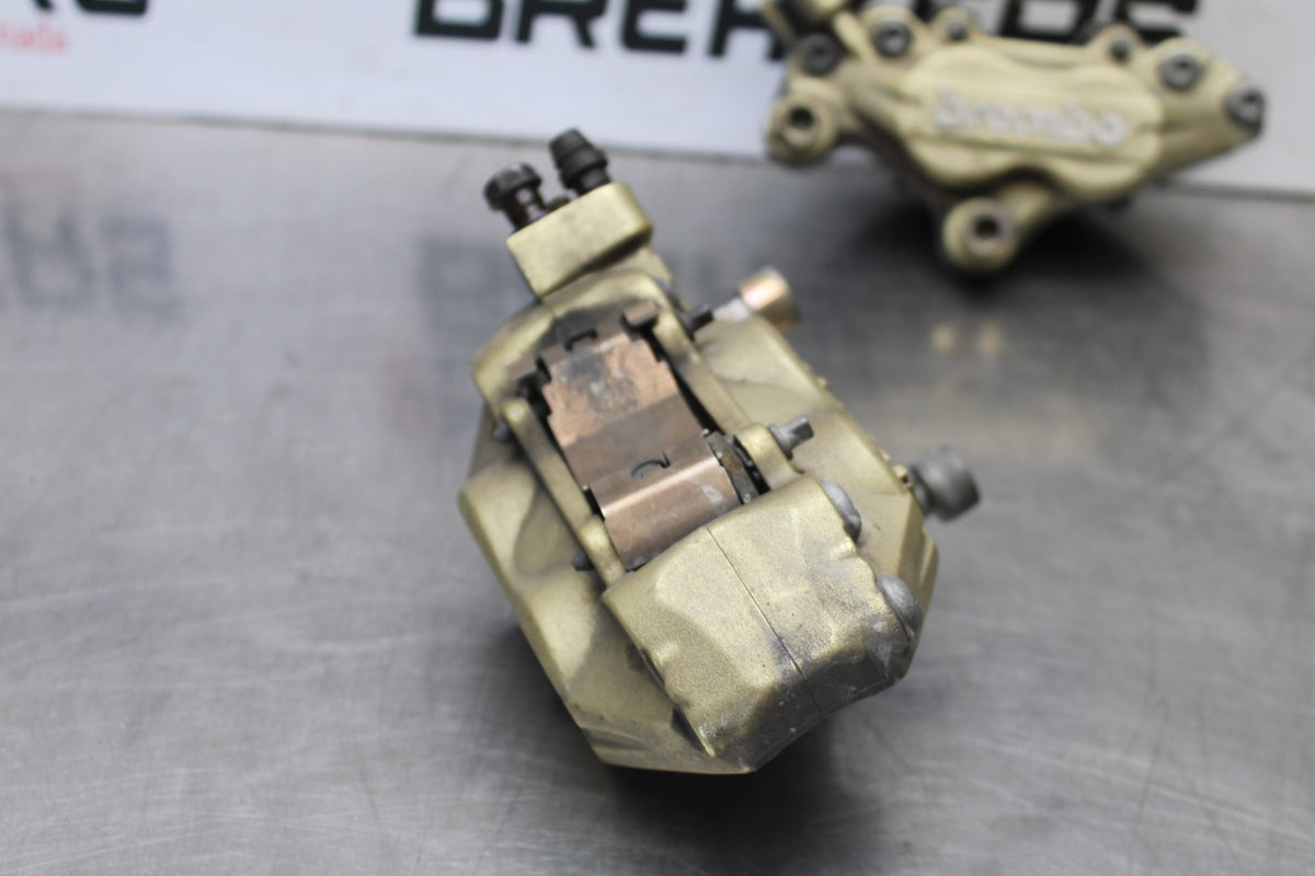 05 DUCATI SUPERSPORT 800 RIGHT LEFT FRONT BRAKE CALIPER SET PAIR CALIPERS BB913