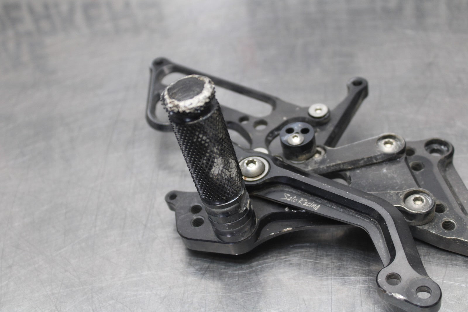 12-14 BMW S1000RR AFTERMARKET RIGHT REARSET REAR SET DRIVER FOOT PEG REST BB204