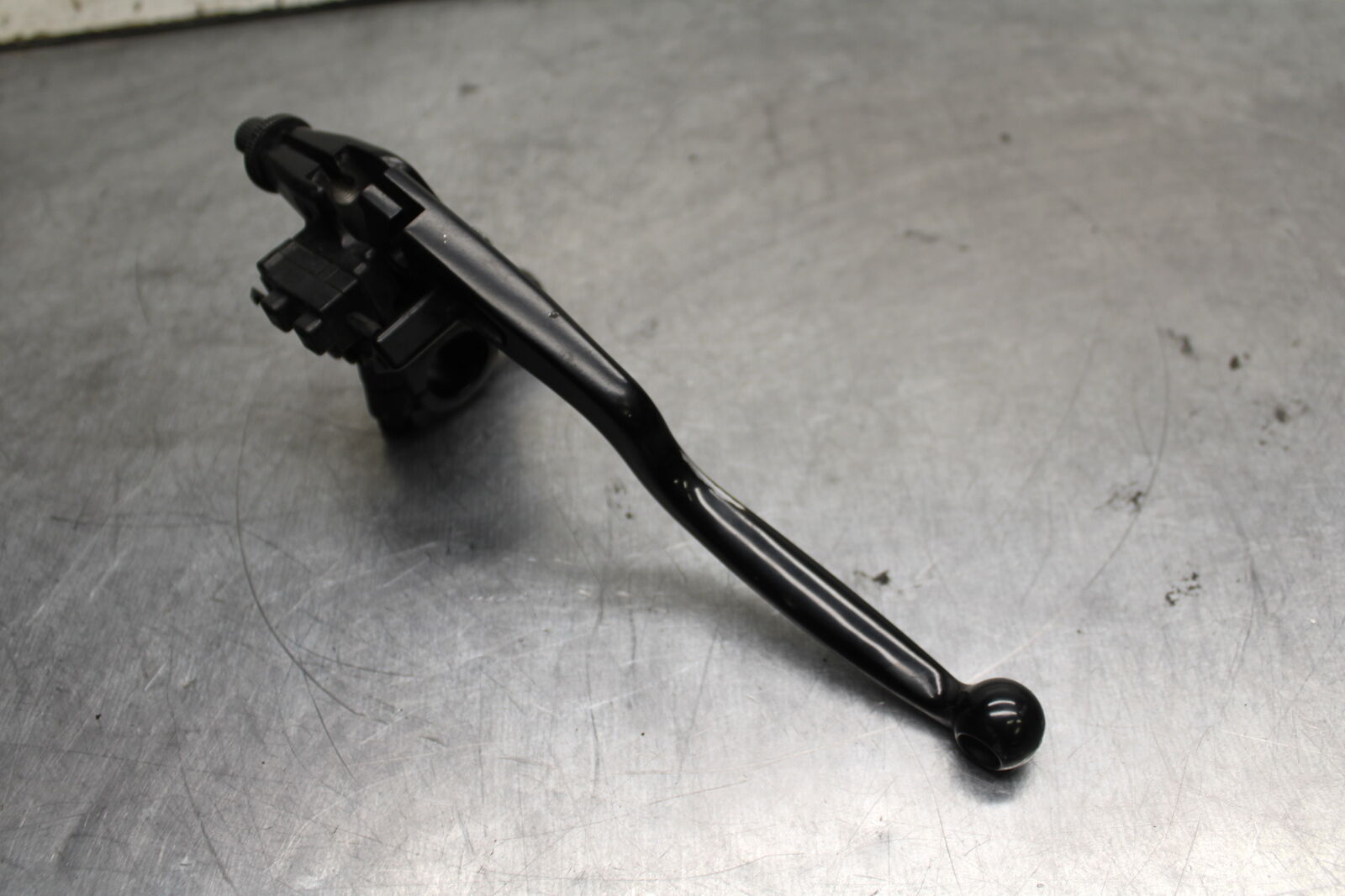 19-22 KAWASAKI Z400 CLUTCH PERCH MOUNT WITH LEVER  BB738