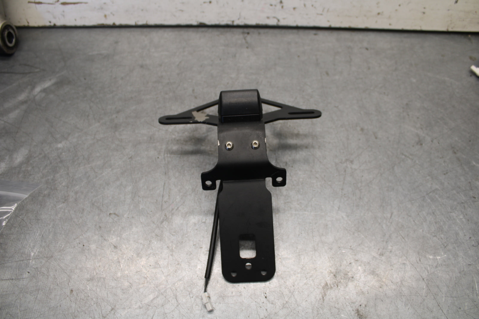19-21 TRIUMPH SPEED TWIN 1200 REAR BACK TAIL LIGHT MOUNT BRACKET BB653