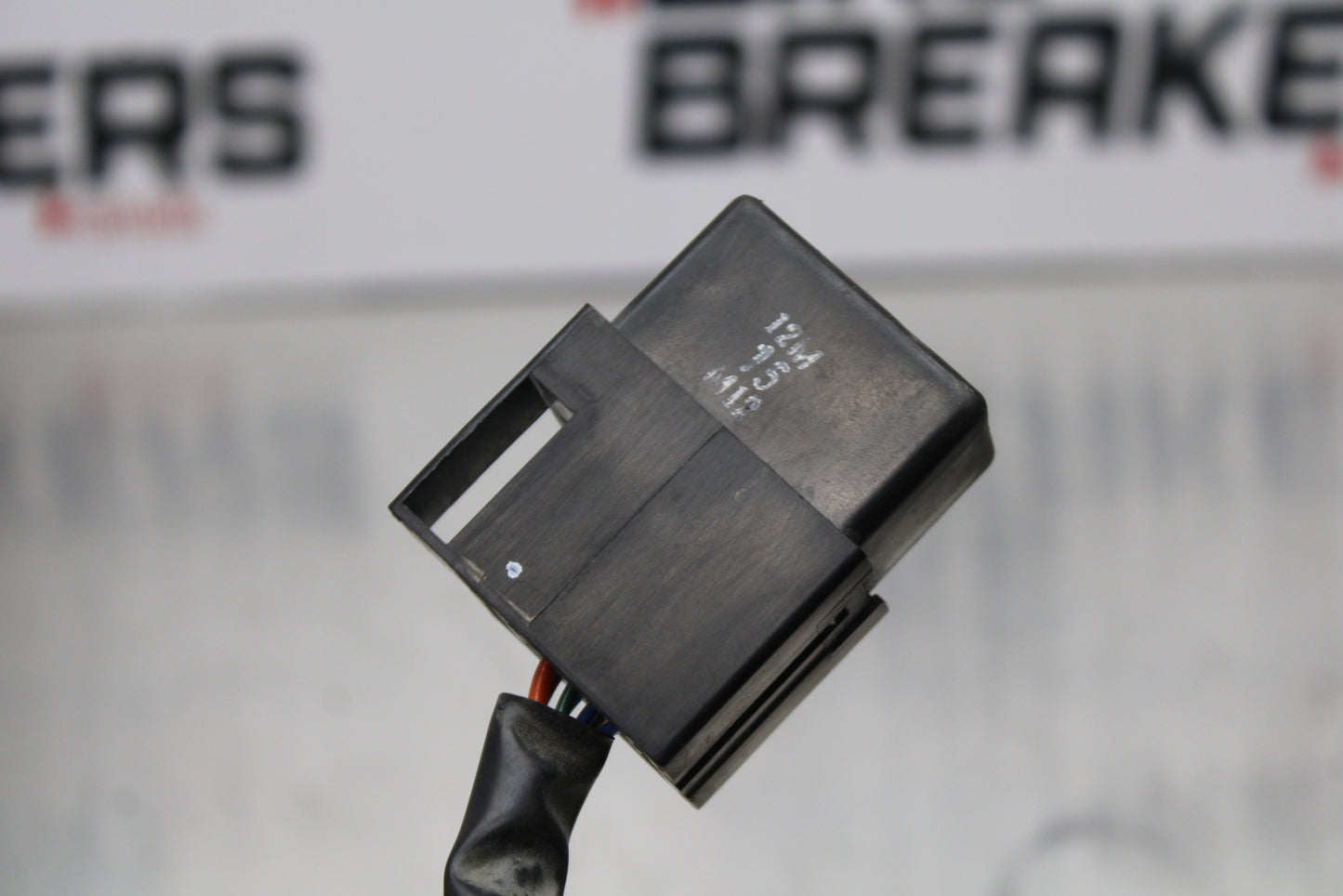 11 SUZUKI GSXR1000 TURN SIGNAL BLINKER RELAY FLASHER SWITCH BB142