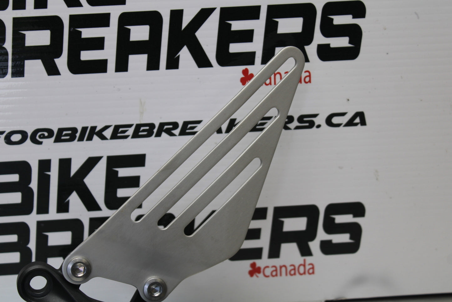 23-24 KAWASAKI NINJA ZX14R NEW!!! LEFT REARSET REAR SET DRIVER FOOT PEG BB153