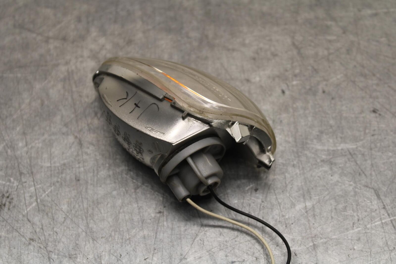 06-07 SUZUKI GSXR 600 750 RIGHT FRONT TURN SIGNAL LIGHT INDICATOR BB636