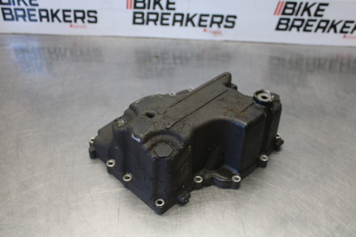 15 TRIUMPH TIGER 800 ENGINE MOTOR BOTTOM OIL PAN COVER BB873