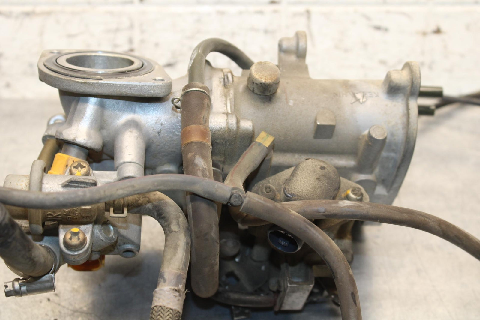 2005 Kawasaki Vulcan 1500 VN1500N Classic THROTTLE BODY BODIES 16163-1099 BB576