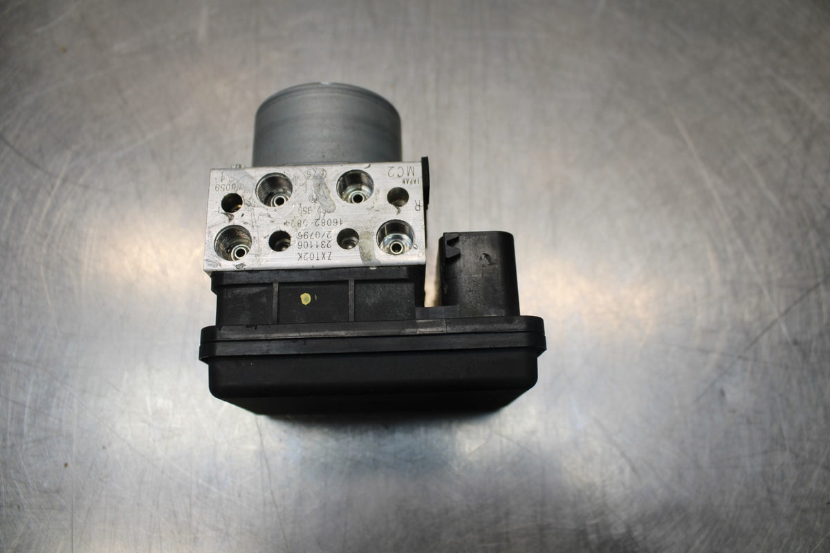 22 KAWASAKI NINJA 1000SX ABS PUMP UNIT MODULE BB780