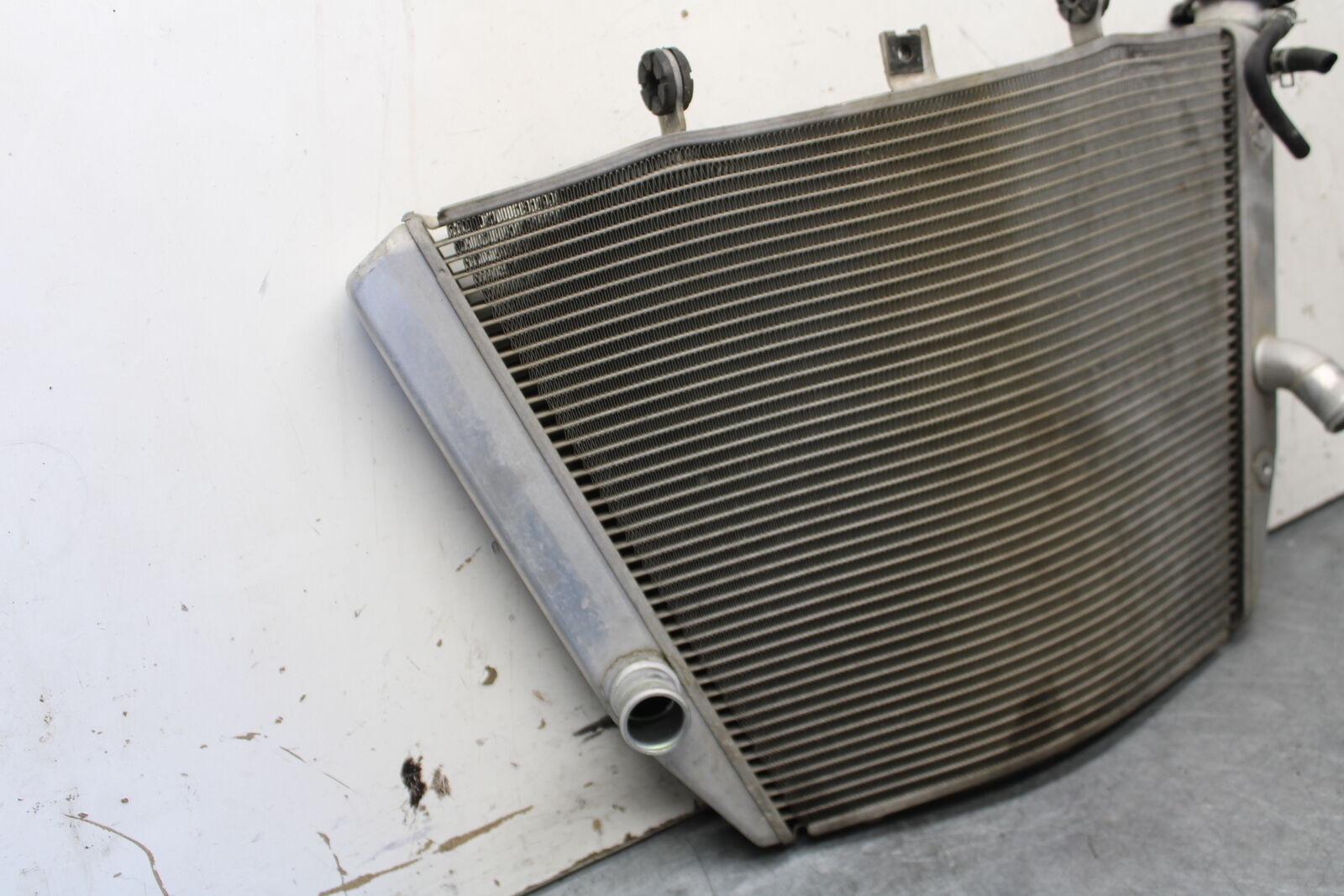 05-06 SUZUKI GSXR1000 ENGINE RADIATOR COOLER COOLING RADIATER 17710-41G00 BB663