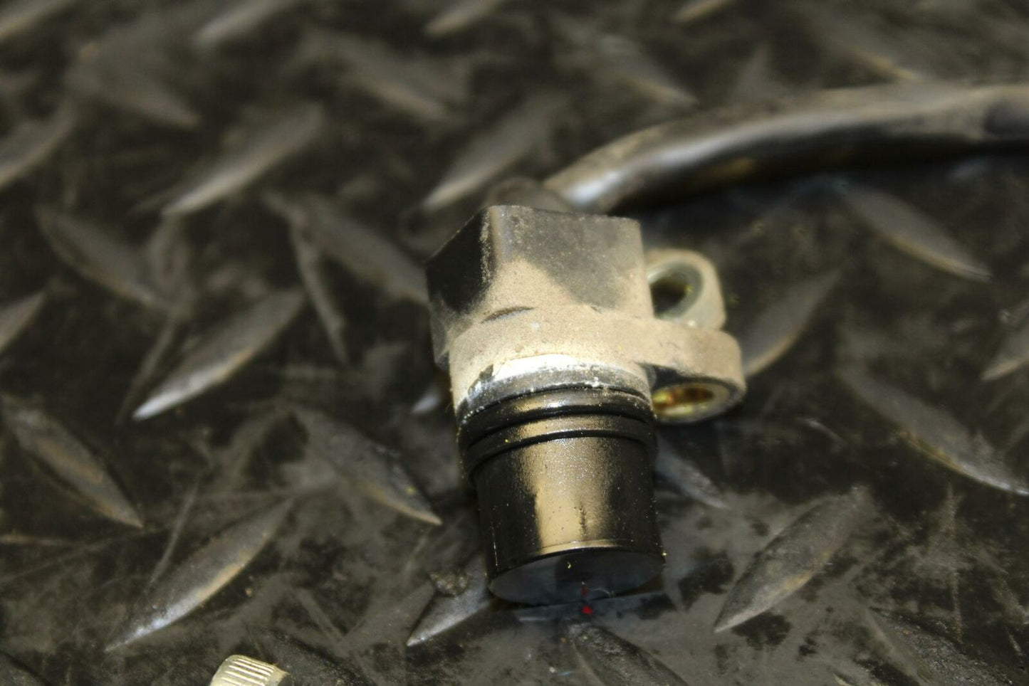 07 YAMAHA YZF R1 SPEED SPEEDOMETER SENSOR  BB191 B