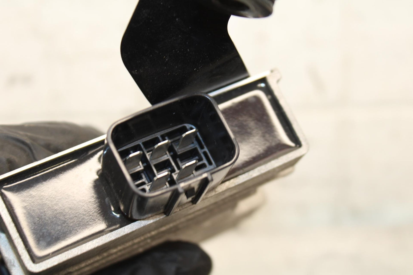 19-22 KAWASAKI Z400 RECTIFIER VOLTAGE REGULATOR BB70