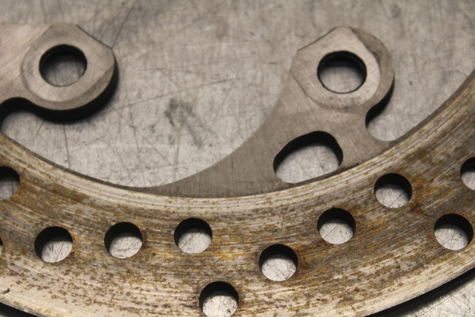 18 SUZUKI GSXR750 REAR ROTOR BACK BRAKE DISC BB80