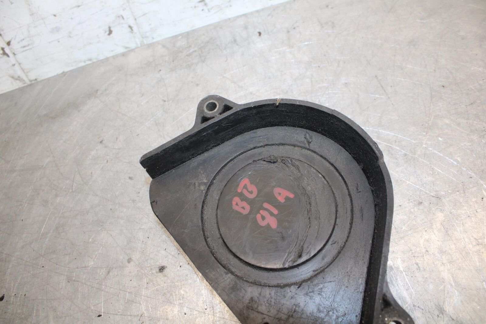 1992 Honda CBR600F2 ENGINE SPROCKET COVER 11350-MV9-670 BB40 #B
