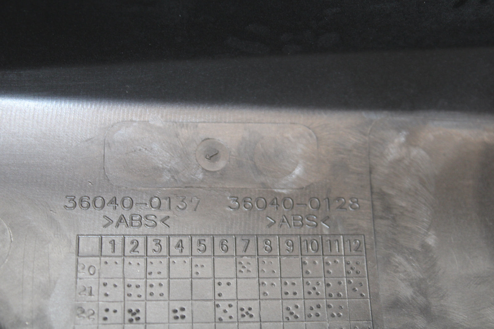 23-24 KAWASAKI NINJA ZX14R NEW!!  RIGHT REAR BACK TAIL FAIRING COWL SHROUD BB141