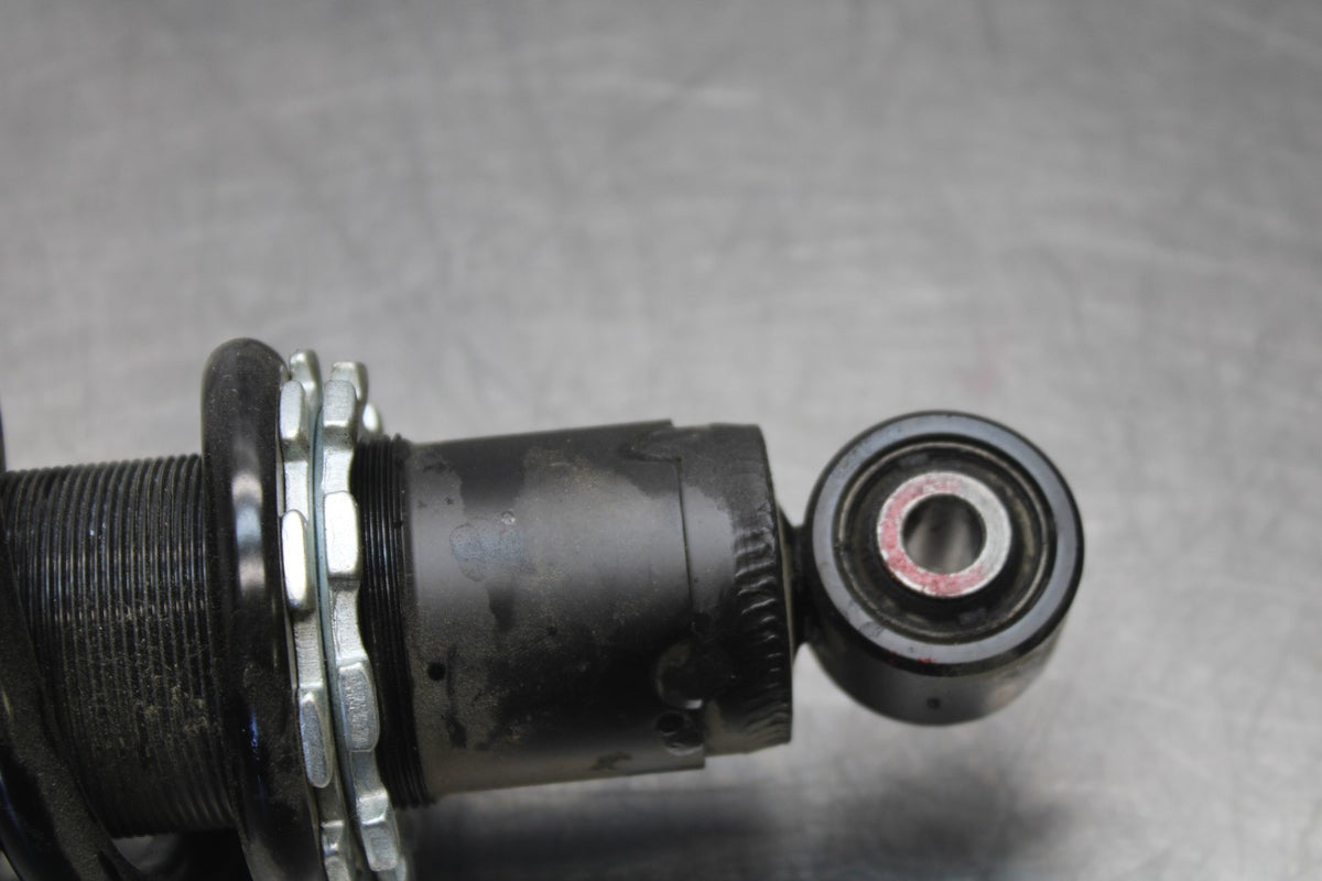 25 KAWASAKI Z900 REAR BACK SHOCK ABSORBER SUSPENSION BB928