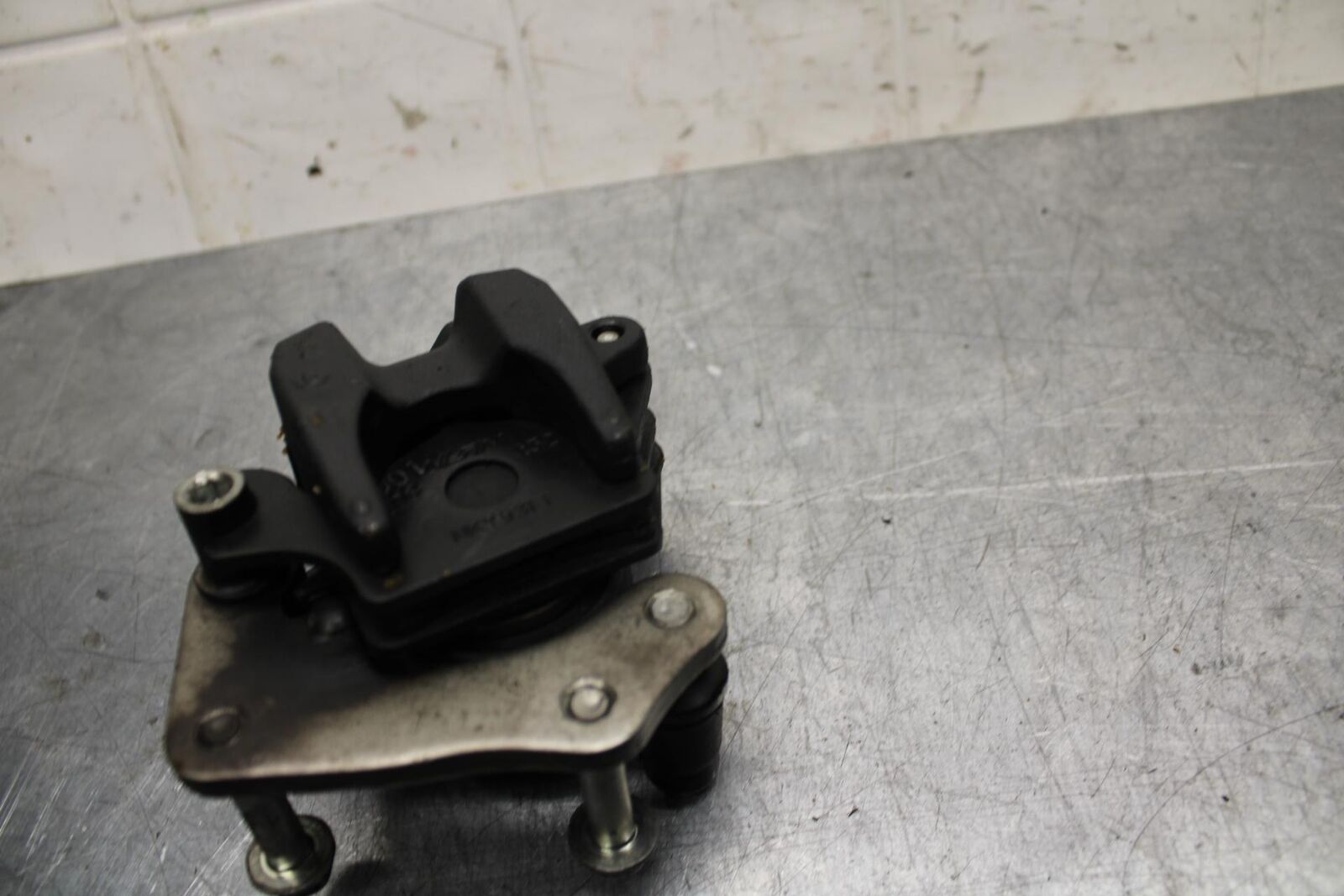 17-20 KAWASAKI Z125 PRO  FRONT BRAKE CALIPER BB74