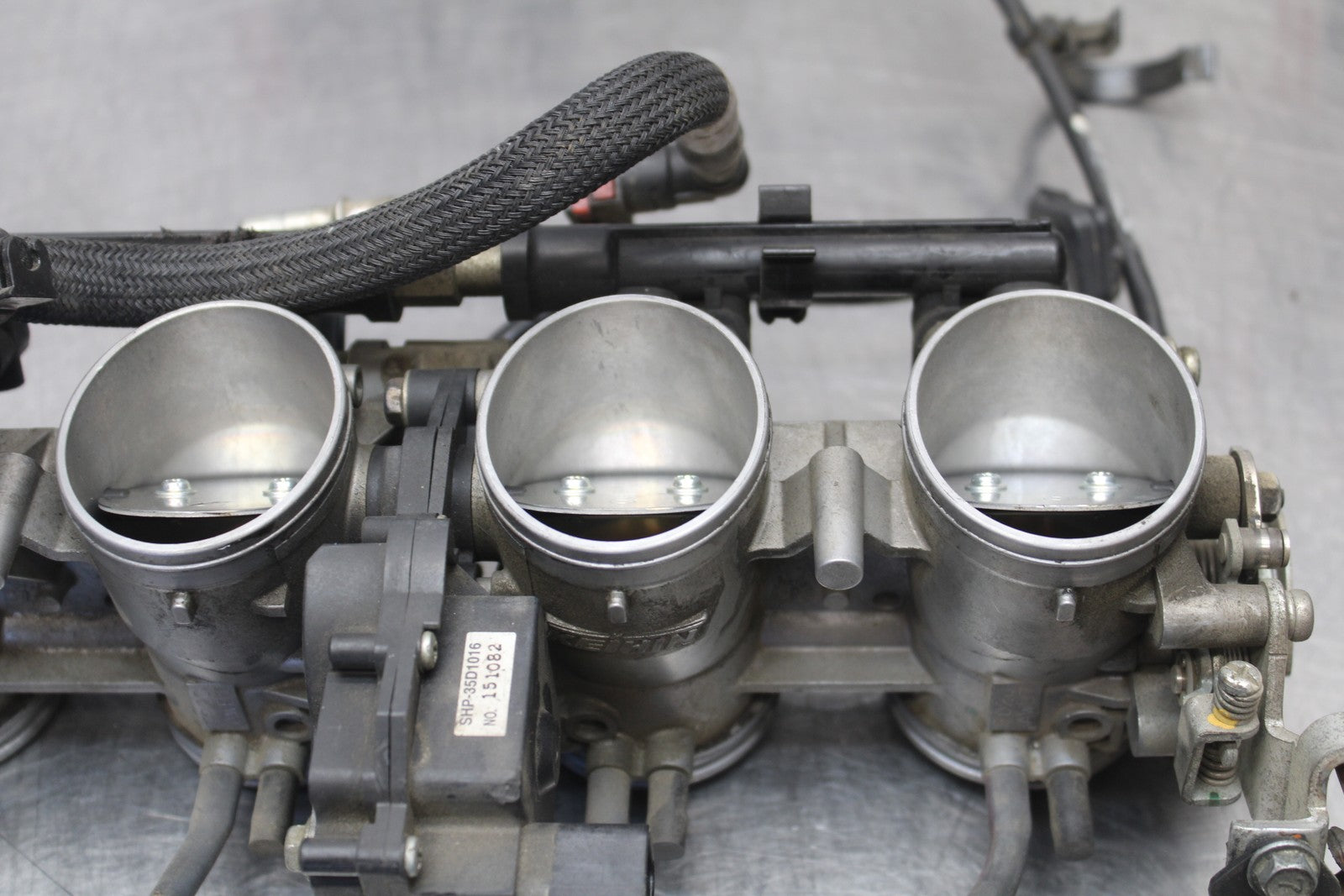 07-08 KAWASAKI NINJA ZX6R MAIN FUEL INJECTORS / THROTTLE BODIES BB203