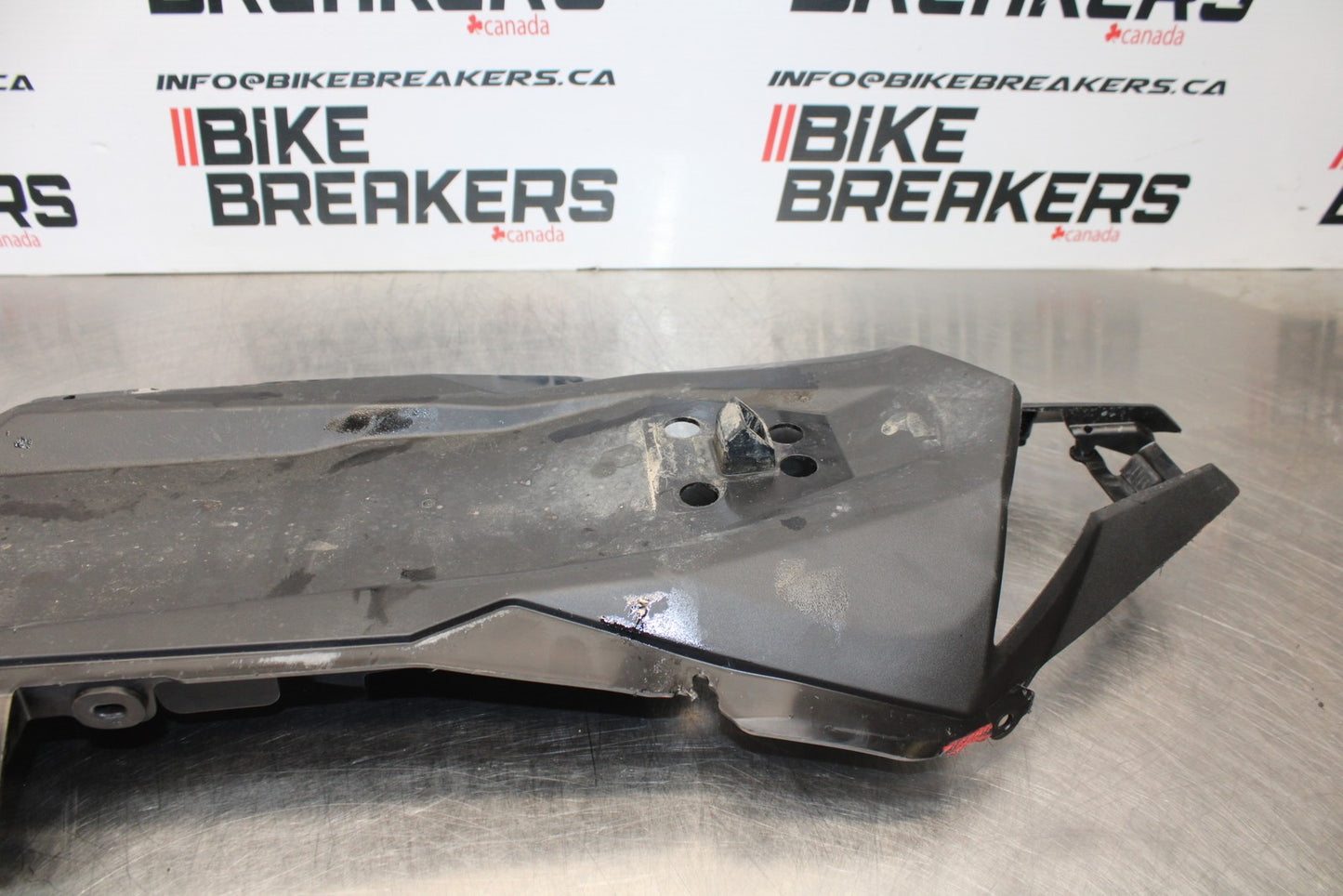 18-23 KAWASAKI NINJA 400 EX400 ABS REAR TAIL UNDERTAIL FAIRING COWL FENDER BB192