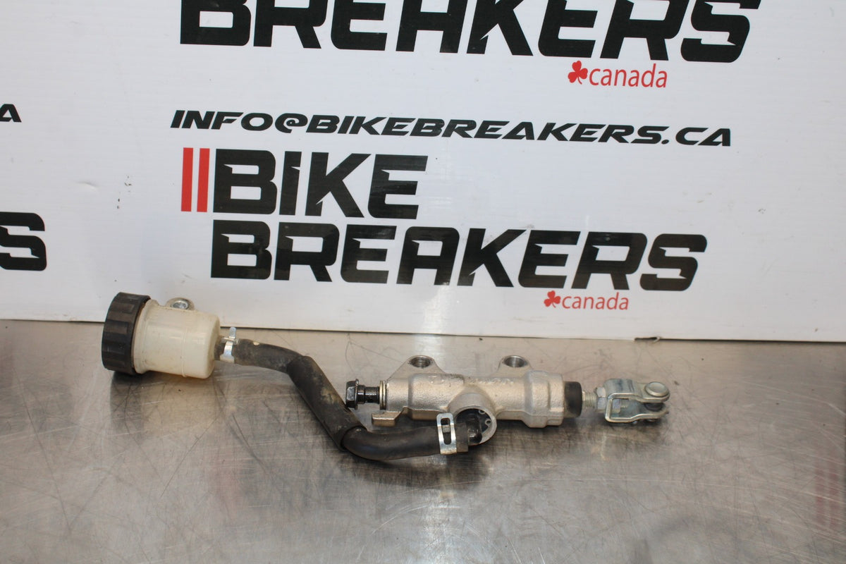 08-18 KAWASAKI KLR650 REAR BACK BRAKE MASTER CYLINDER W RESERVOIR BB183