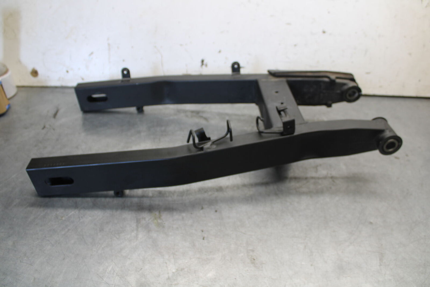 18-23 KAWASAKI NINJA 400 REAR SWINGARM BACK SUSPENSION SWING ARM BB660