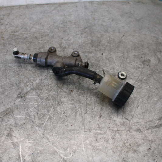 08-16 YAMAHA YZF R6 REAR BACK BRAKE MASTER CYLINDER W RESERVOIR BB431