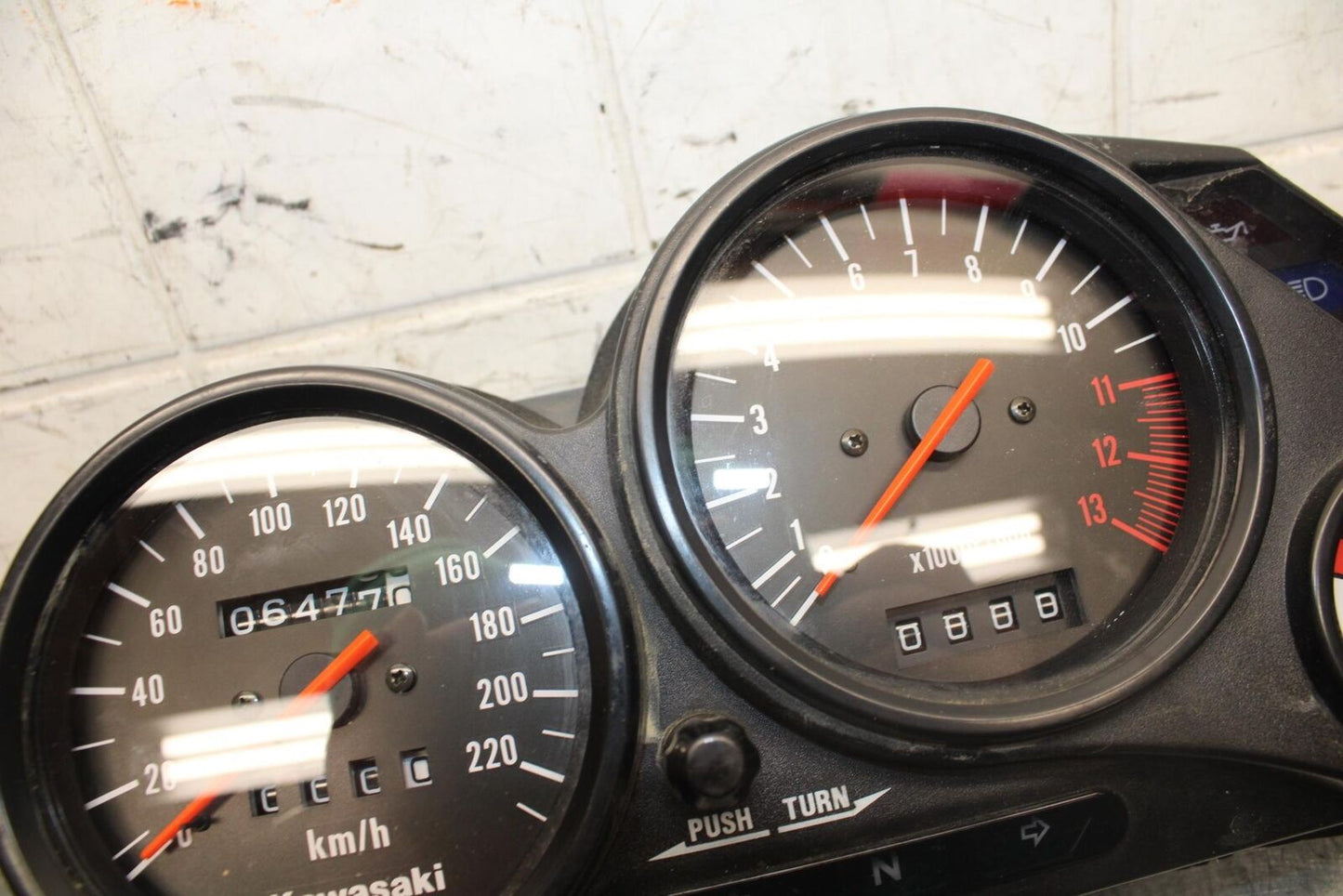2005 Kawasaki Ninja 500R EX500D SPEEDO  GAUGES DISPLAY CLUSTER SPEEDOMETER BB36