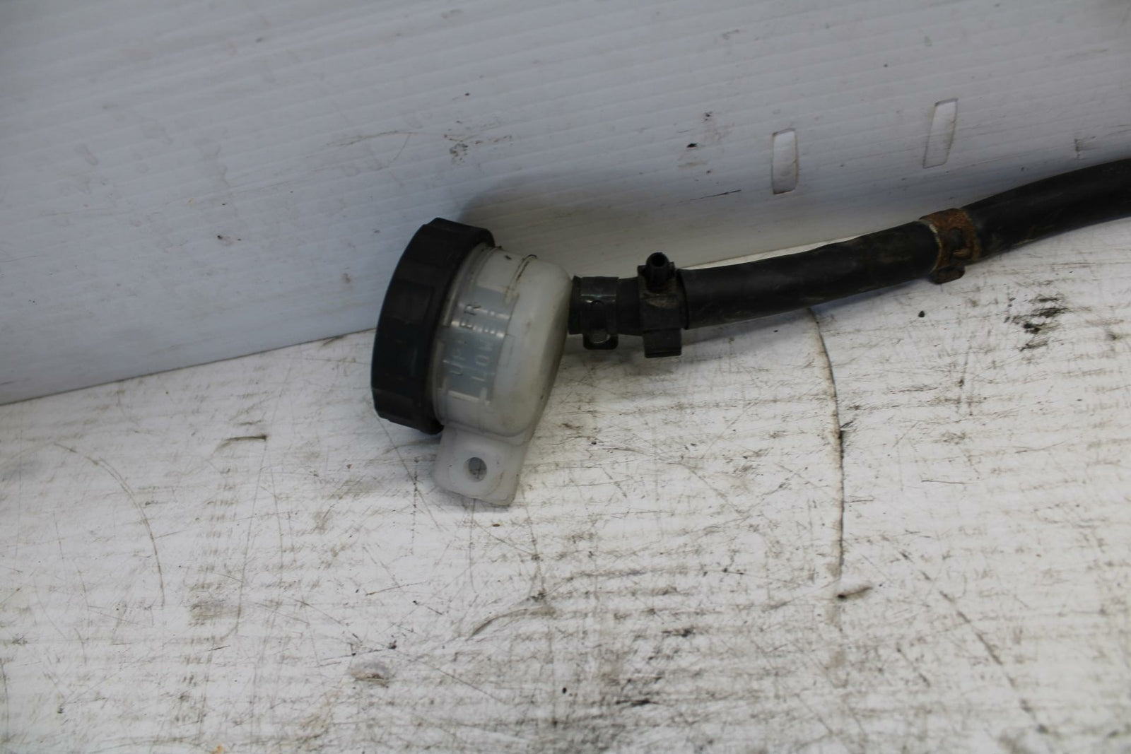 07-09 KAWASAKI VERSYS 650 REAR BACK BRAKE MASTER CYLINDER W RESERVOIR BB302