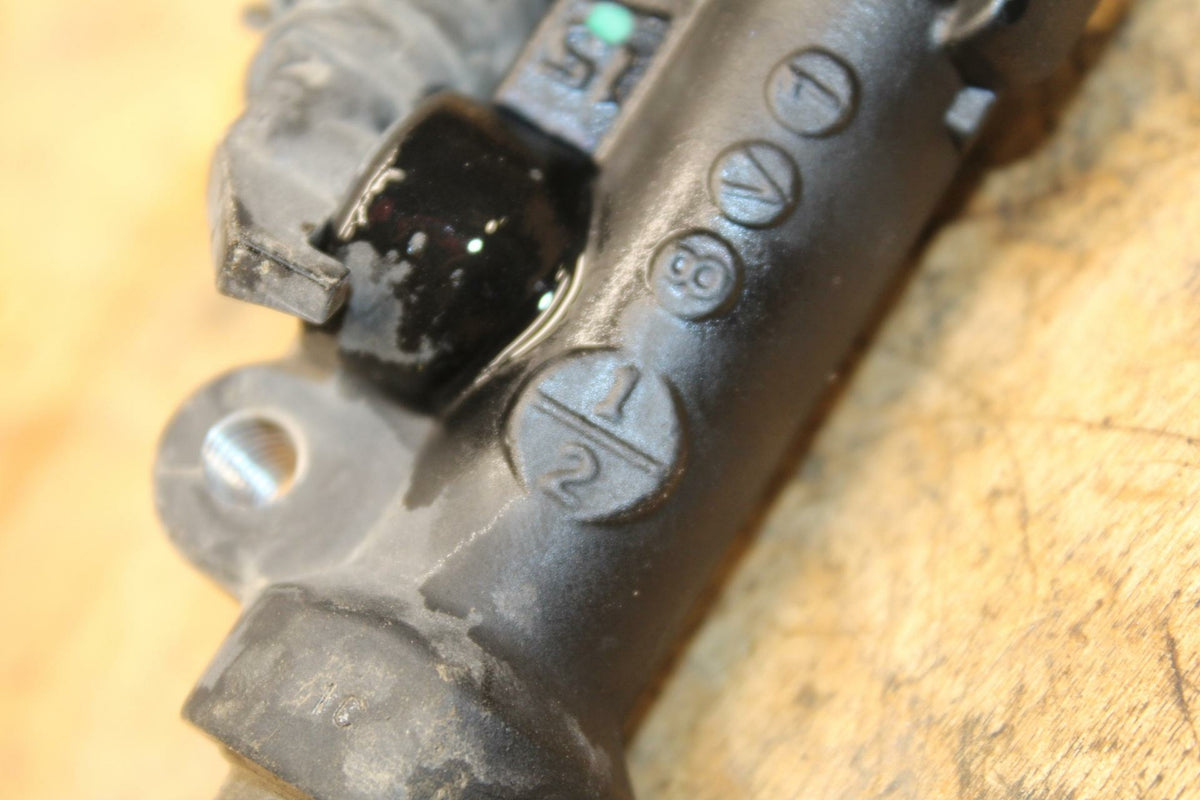 17-20 YAMAHA BOLT XVS950 R-SPEC BREMBO REAR BACK BRAKE MASTER CYLINDER  BB348