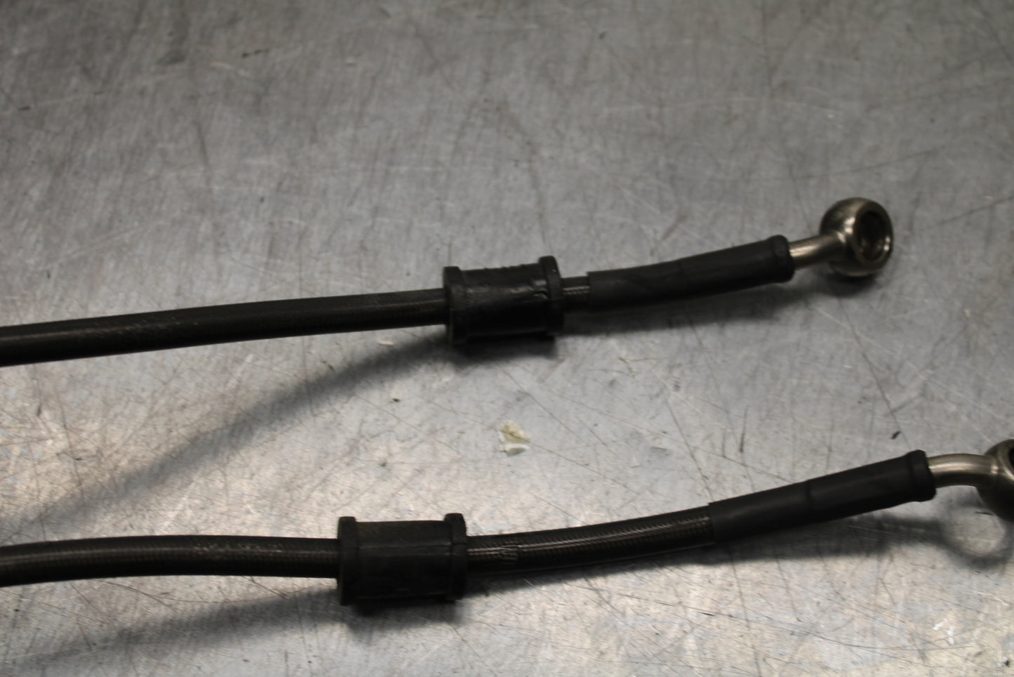 03-05 YAMAHA YZF R6 HEL FRONT & REAR BRAKE CALIPER HOSES LINES BB751