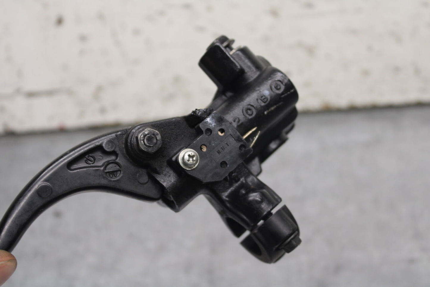 08-12 KAWASAKI NINJA 250R EX250J FRONT BRAKE MASTER CYLINDER w/ LEVER BB111