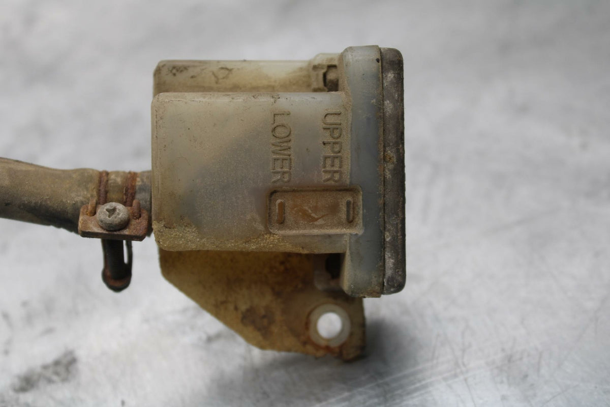 92 SUZUKI GSXR1100 REAR BACK BRAKE MASTER CYLINDER W RESERVOIR BB411