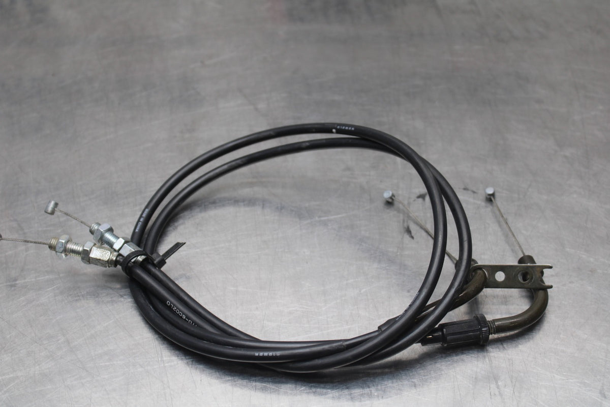 06-07 SUZUKI GSXR 600 THROTTLE CABLES LINES BB822