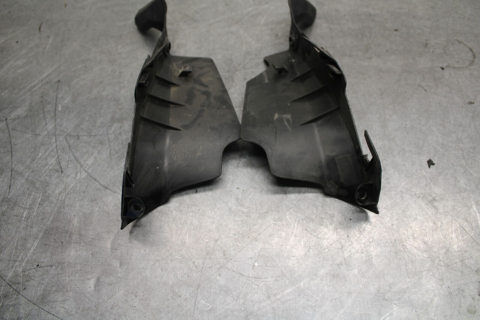 17-21 HONDA CBR1000RR SP RIGHT LEFT AIR INTAKE DUCT COVERS BB681