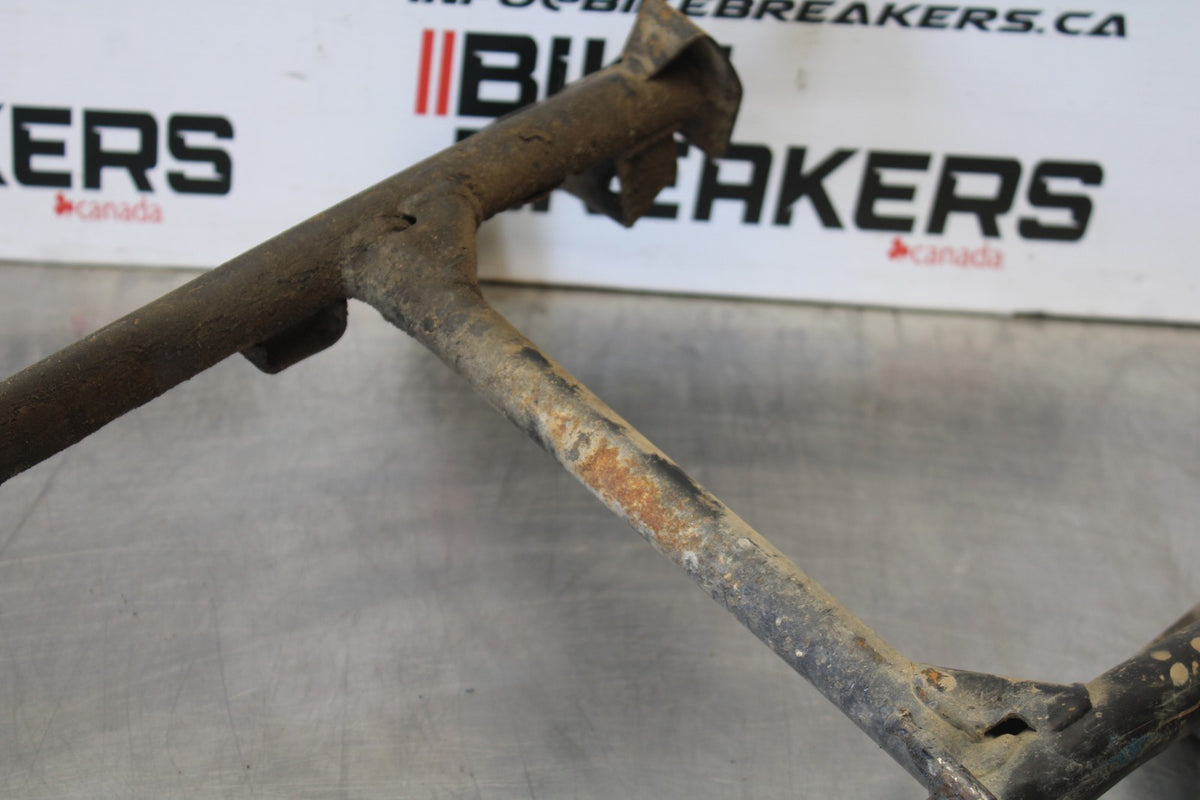 15 TRIUMPH TIGER 800 CENTER MAIN STAND BB873