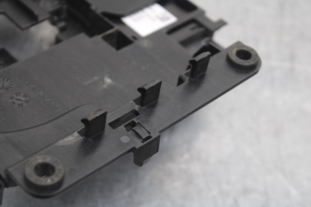 20-23 BMW F900R REAR BACK TAIL UNDERTAIL BATTERY TRAY PLASTIC BB603