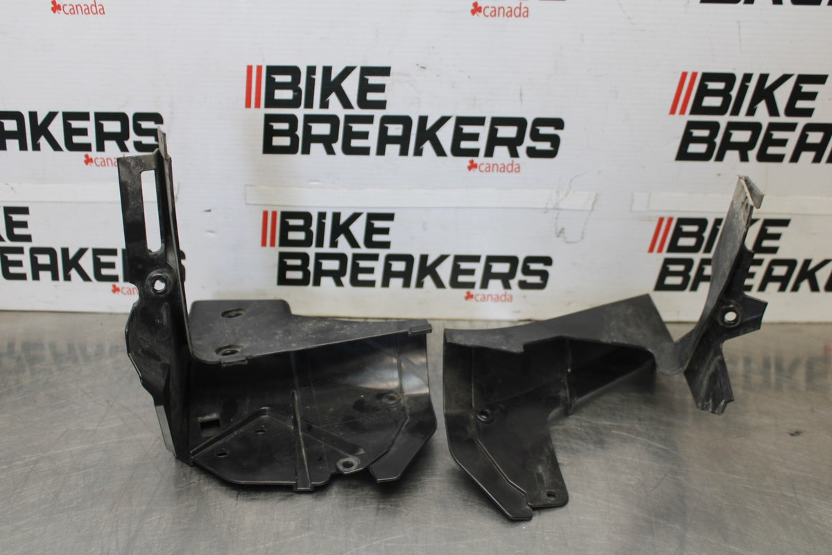 16 APRILIA TUONO V4 1100 RIGHT LEFT INNER FAIRINGS COWLS PANELS TRIMS BB905