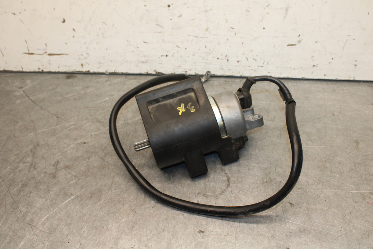 22-24 YAMAHA XSR900 ENGINE STARTING STARTER MOTOR -DC 12V BB683