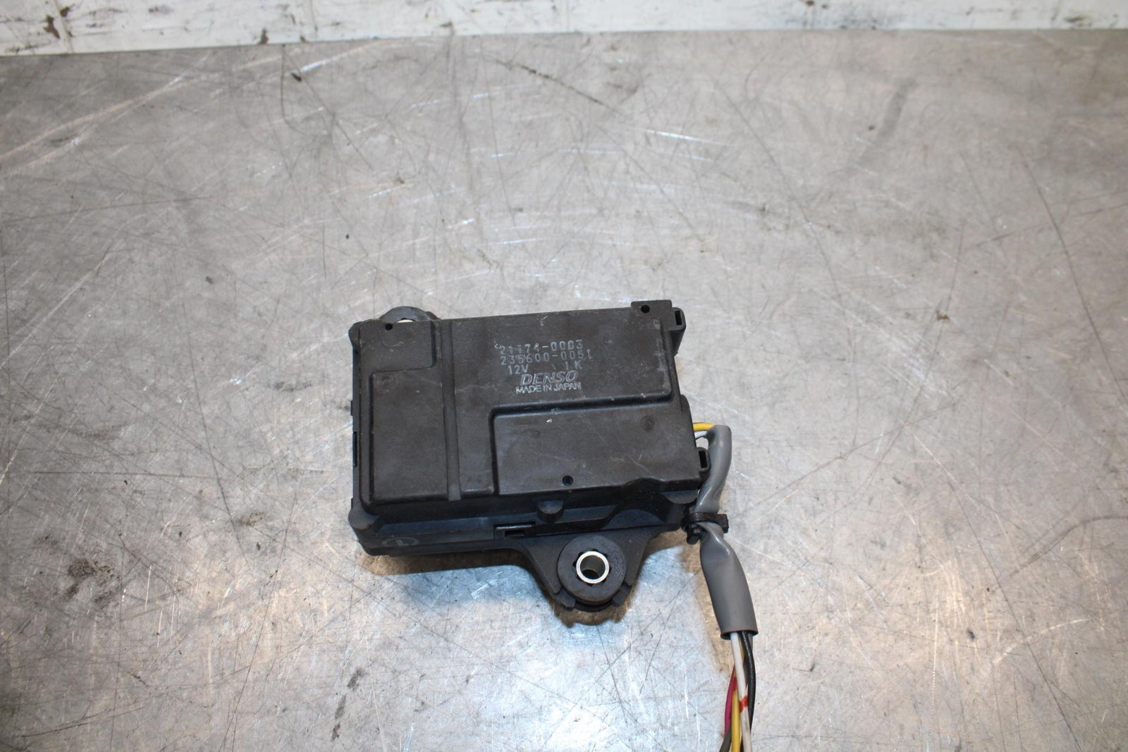 2008 Kawasaki Ninja ZX10R ZX1000E EXHAUST VALVE SERVO MOTOR 21174-0005 BB524