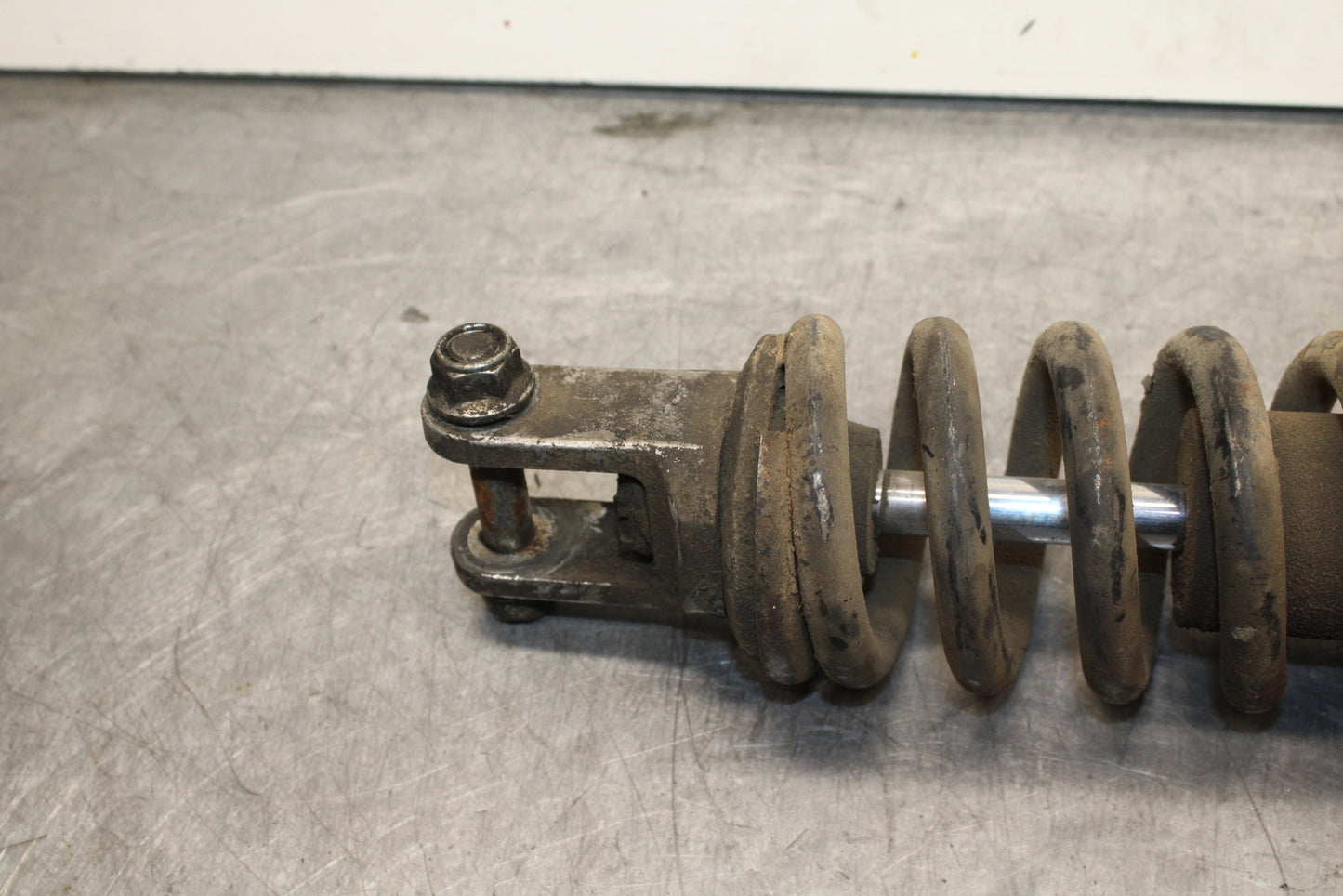 93-94 KAWASAKI NINJA ZX7R REAR BACK SHOCK ABSORBER SUSPENSION BB124