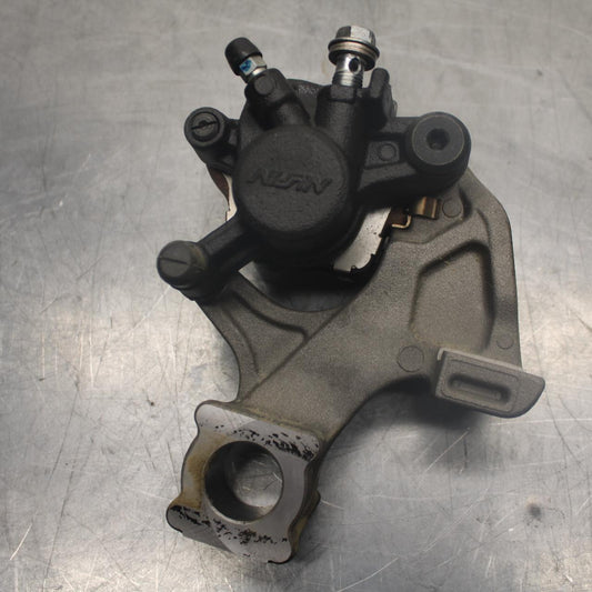 15-21 SUZUKI GSXR600 REAR BACK BRAKE CALIPER W MOUNT BRACKET BB460