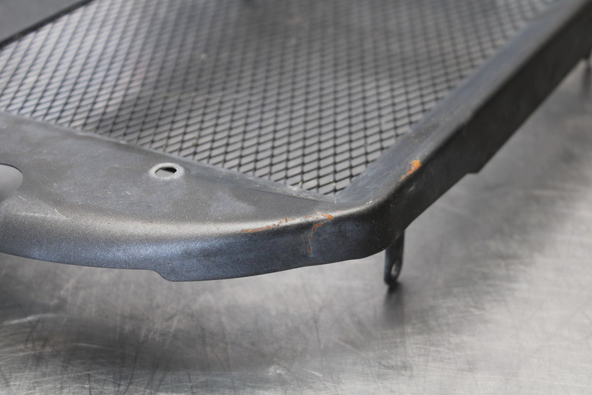 08 KAWASAKI VULCAN 1600 VN1600D NOMAD RADIATOR GRILLE GRILL SHIELD GUARD BB904
