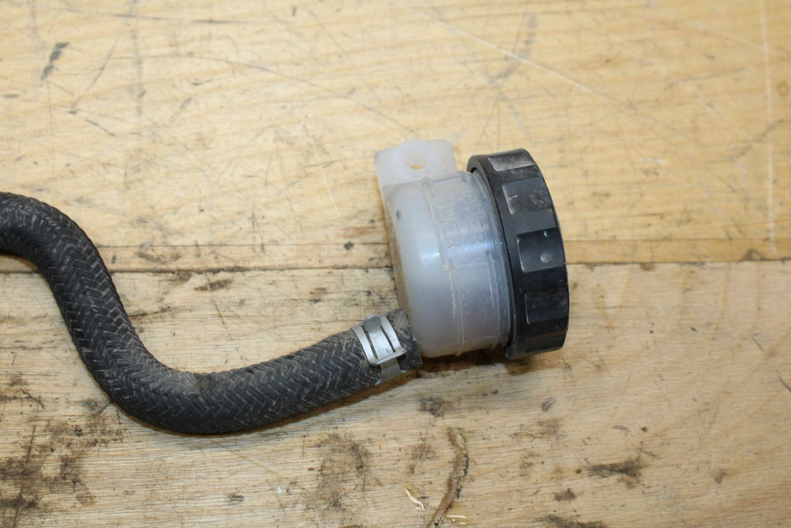 04-05 KAWASAKI NINJA ZX10R REAR BACK BRAKE MASTER CYLINDER W RESERVOIR BB322