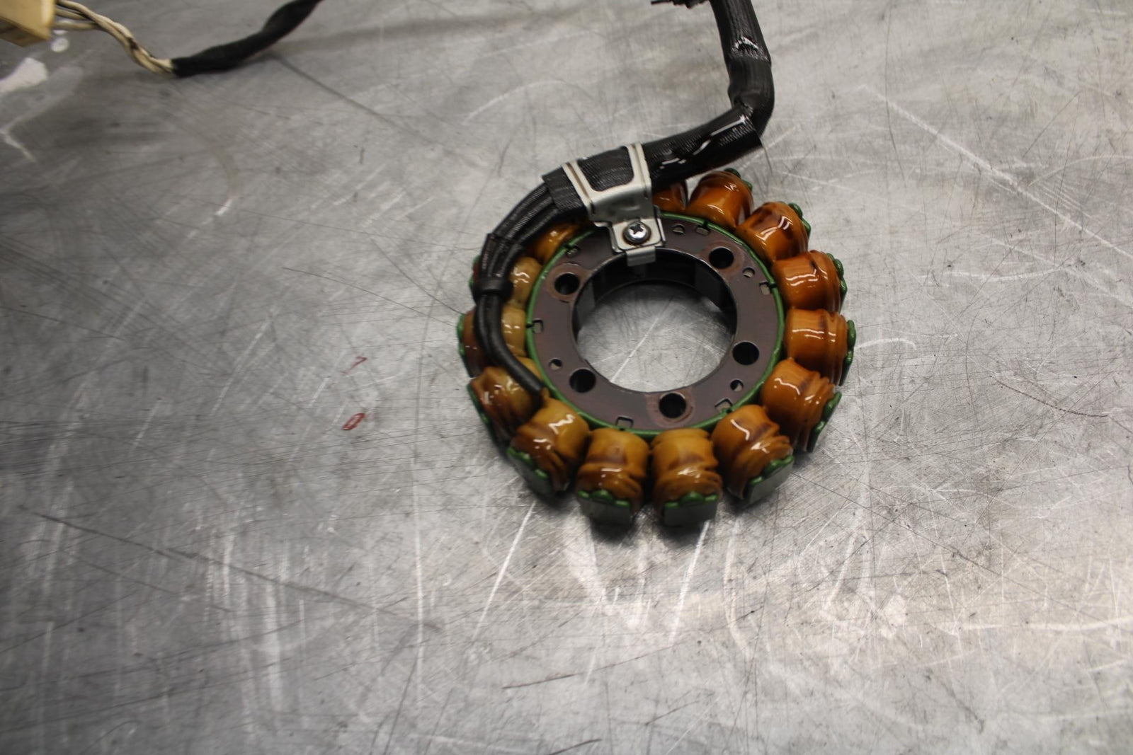 2010 Aprilia RSV1000R STATOR GENERATOR ALTERNATOR MAGNETO BB513