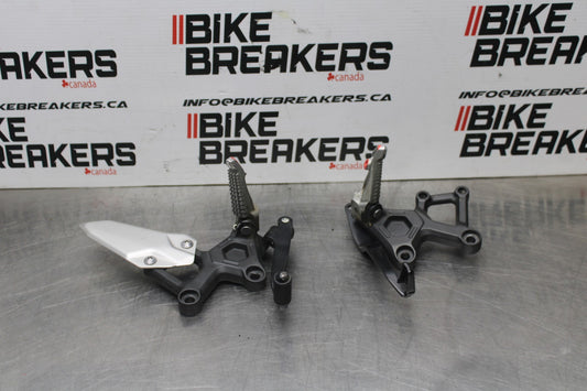 23-24 KAWASAKI ZX4R ZX 4RR ZX 4 RR ZX4 RR RIGHT LEFT REARSETS REAR SET BB827