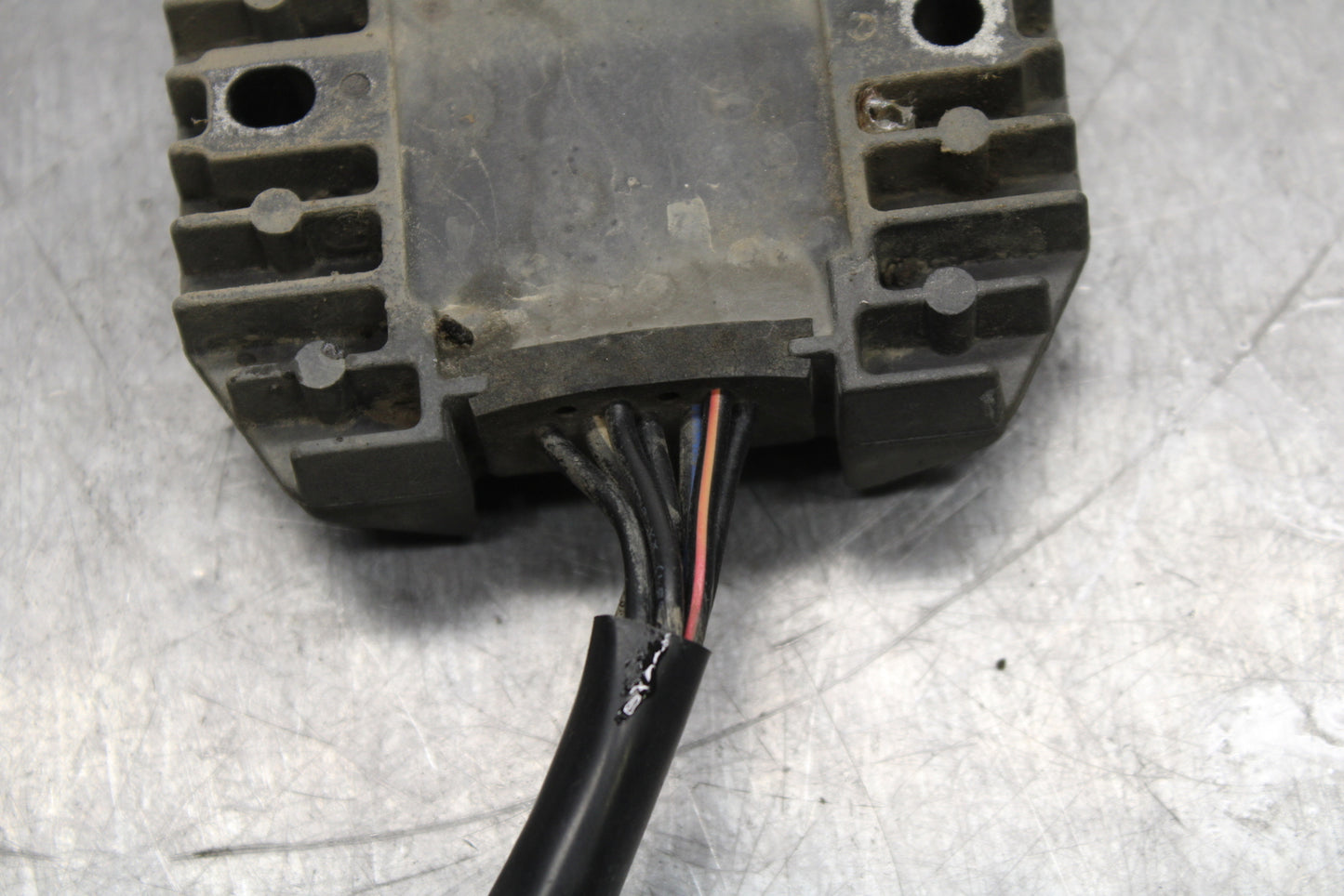 00-02 KAWASAKI NINJA ZX6R RECTIFIER VOLTAGE REGULATOR BB750