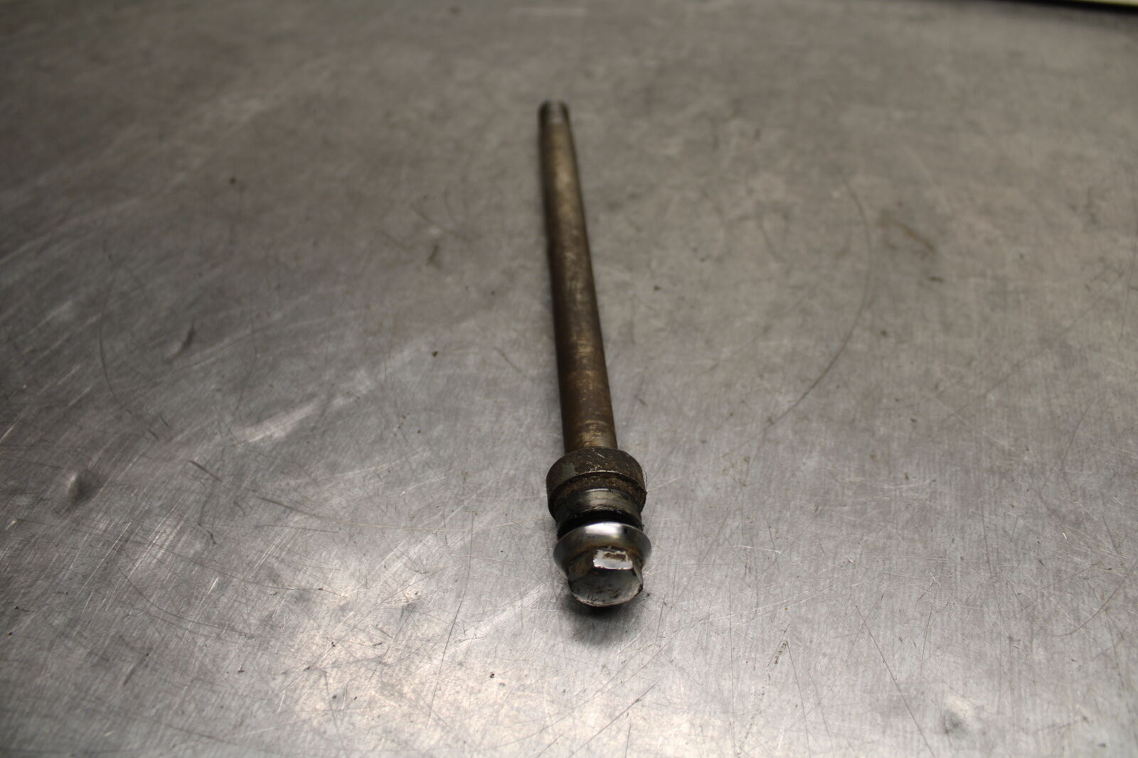 1984 Yamaha Virago 1000 FRONT WHEEL RIM AXLE PIVOT BOLT BB117