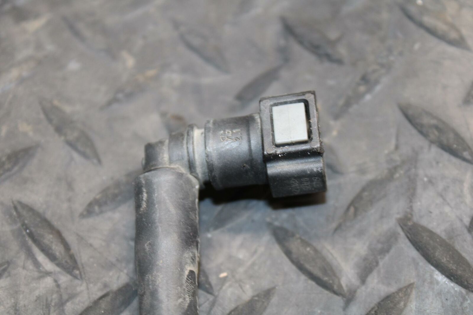 05 YAMAHA YZF R6S FUEL HOSE GAS LINE TUBE PIPE BB234