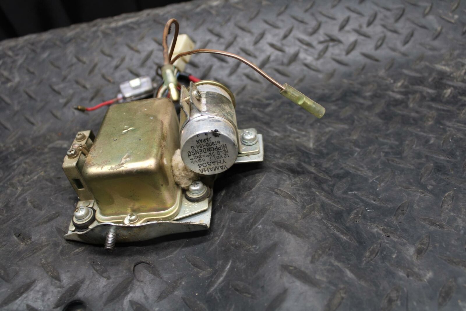 71 YAMAHA L5 RECTIFIER VOLTAGE REGULATOR PLATE CONDENSER BB230