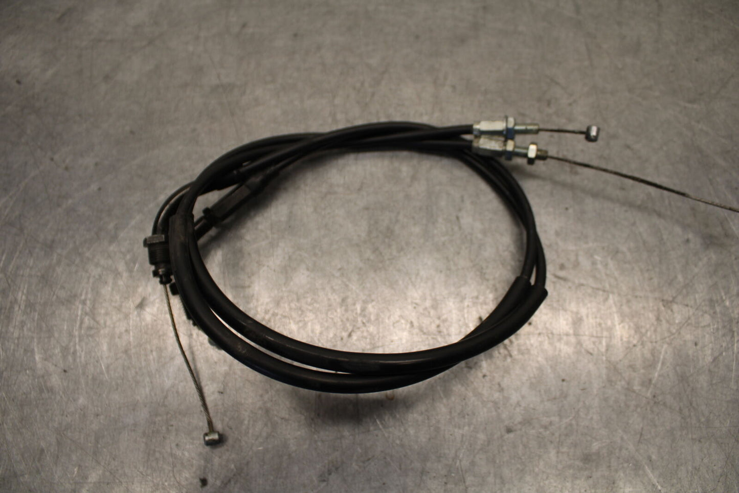 05-06 HONDA CBR600RR THROTTLE CABLES LINES 17910-MEE-000 17920-MEE-D00 BB655