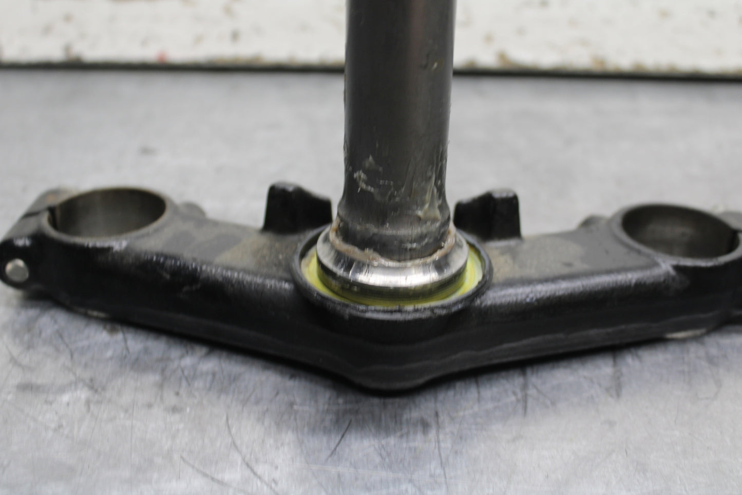 15-16 HONDA CB300F FRONT FORKS CLAMP LOWER TRIPLE TREE STEM BB740